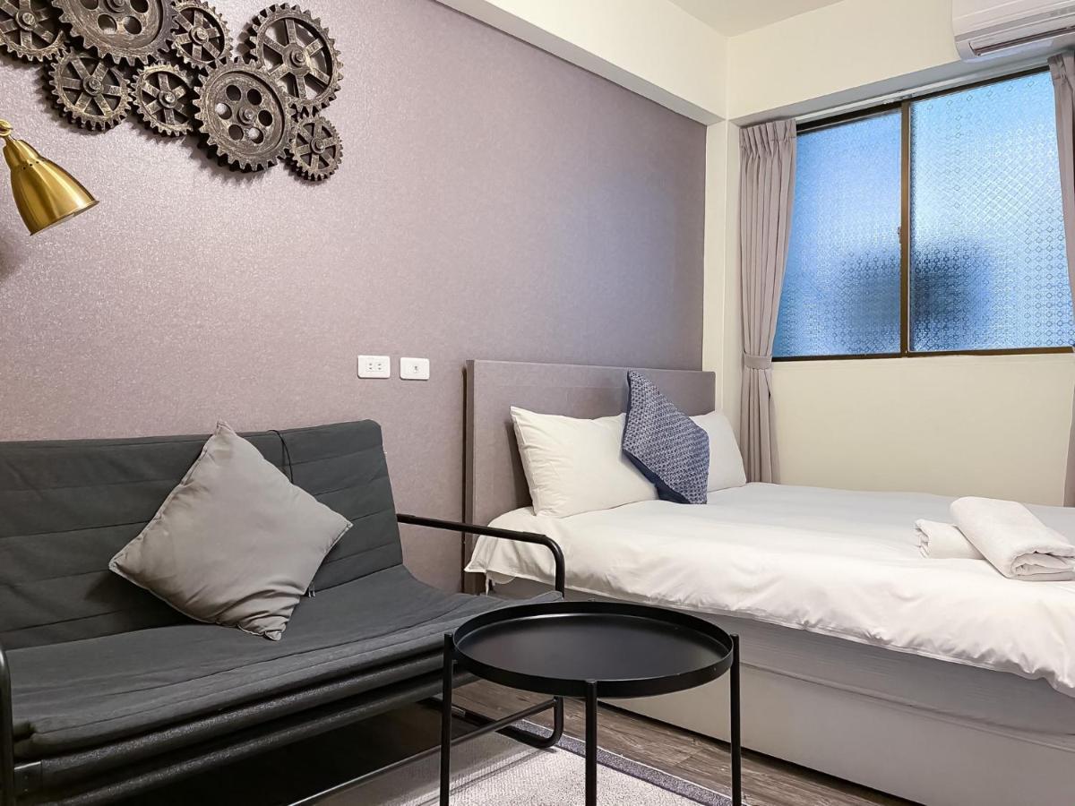 Fengjia Sleep Hotel Taichung Exterior photo