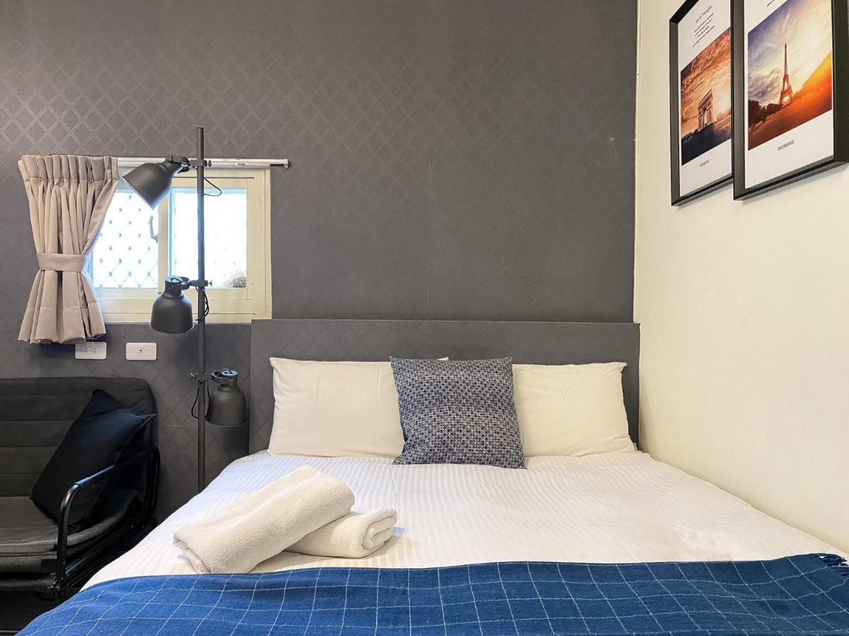 Fengjia Sleep Hotel Taichung Exterior photo