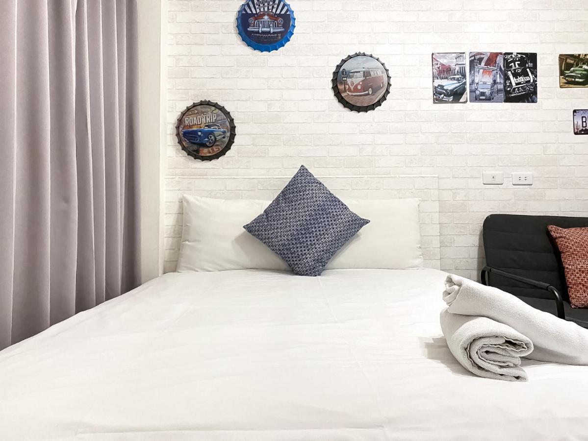 Fengjia Sleep Hotel Taichung Exterior photo